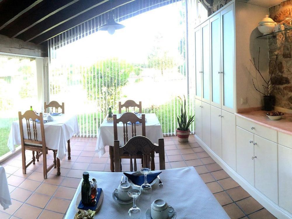 Casa De Trillo Guest House Muxia Bagian luar foto