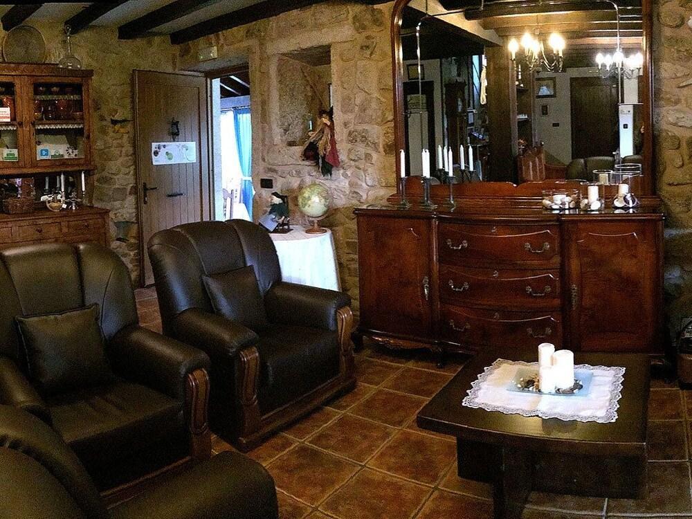 Casa De Trillo Guest House Muxia Bagian luar foto