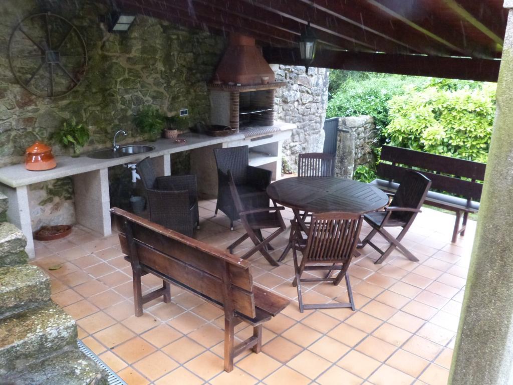 Casa De Trillo Guest House Muxia Bagian luar foto