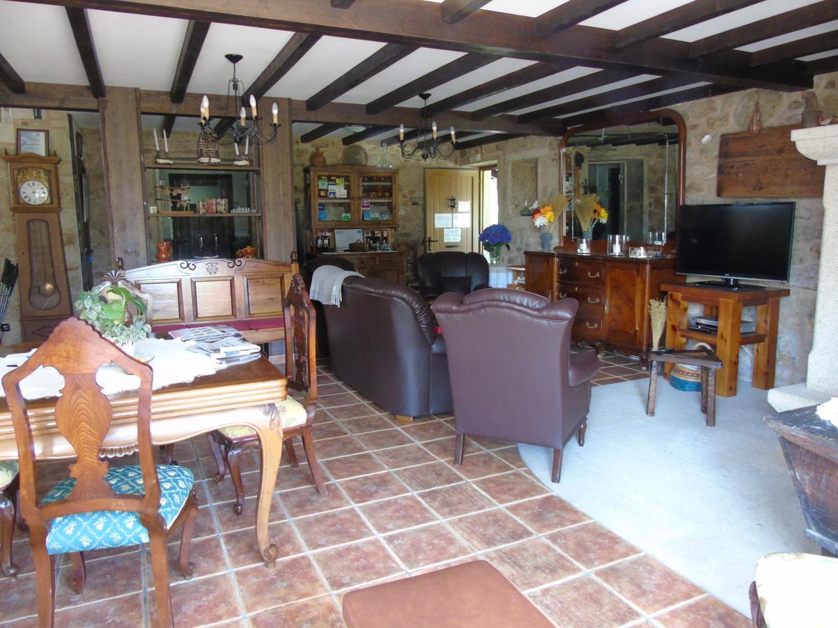 Casa De Trillo Guest House Muxia Bagian luar foto